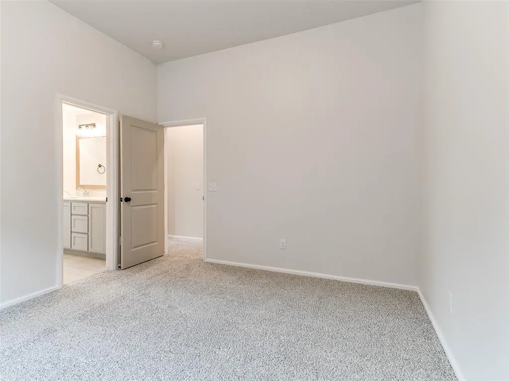 Photo 11 — 14613 Brantwood Circle, Oklahoma City, OK 73142