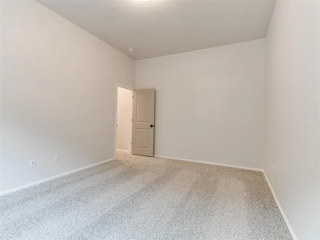 Photo 16 — 14613 Brantwood Circle, Oklahoma City, OK 73142