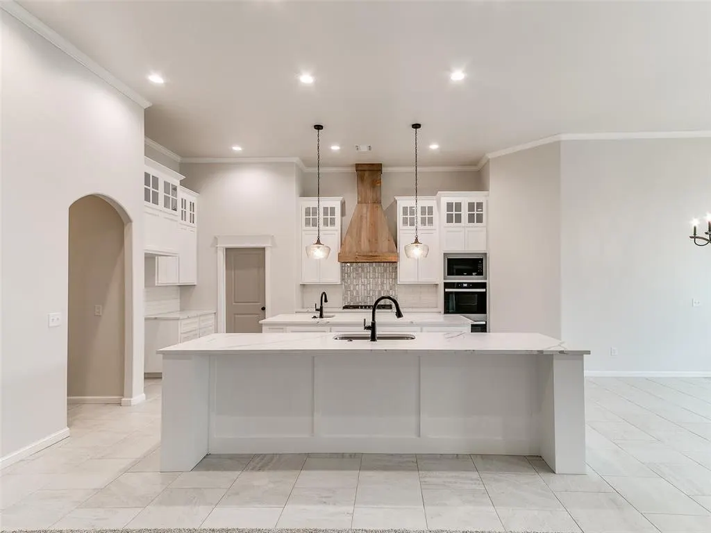 Photo 24 — 14613 Brantwood Circle, Oklahoma City, OK 73142