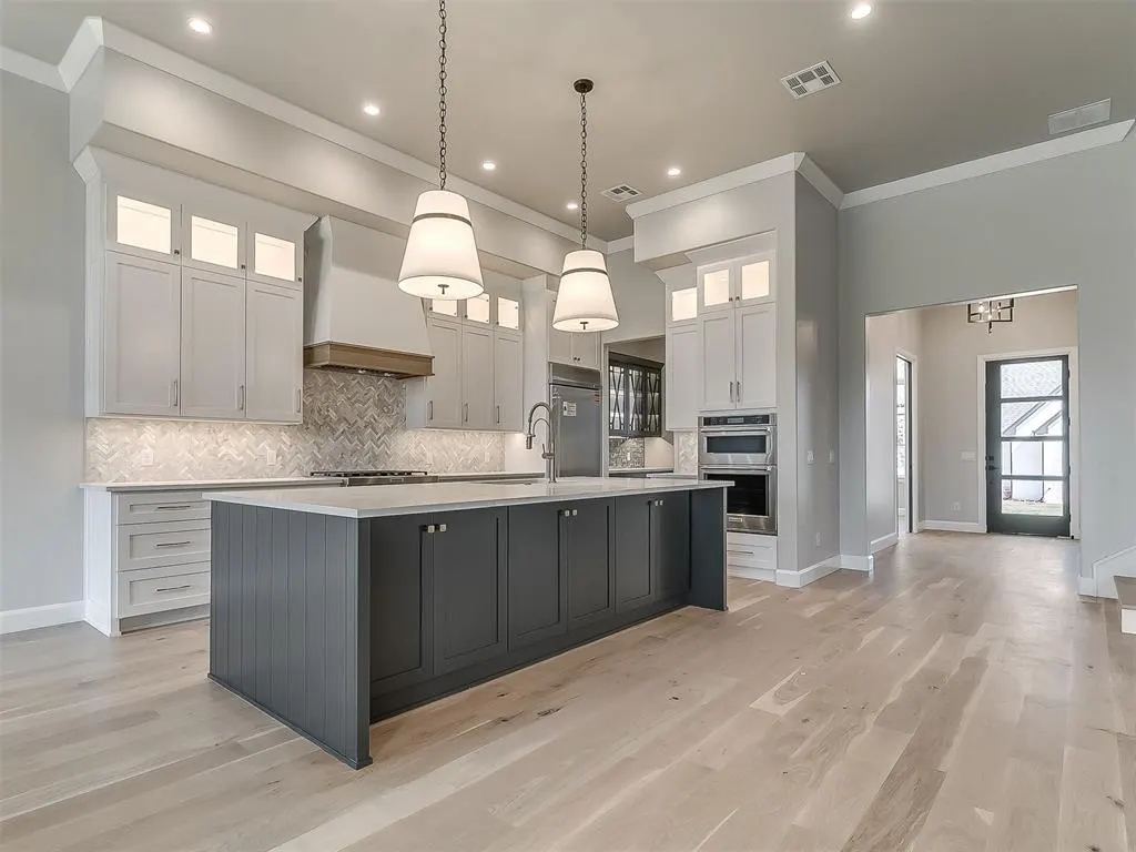 Photo 14 — 6108 NW 147th Terrace, Oklahoma City, OK 73142