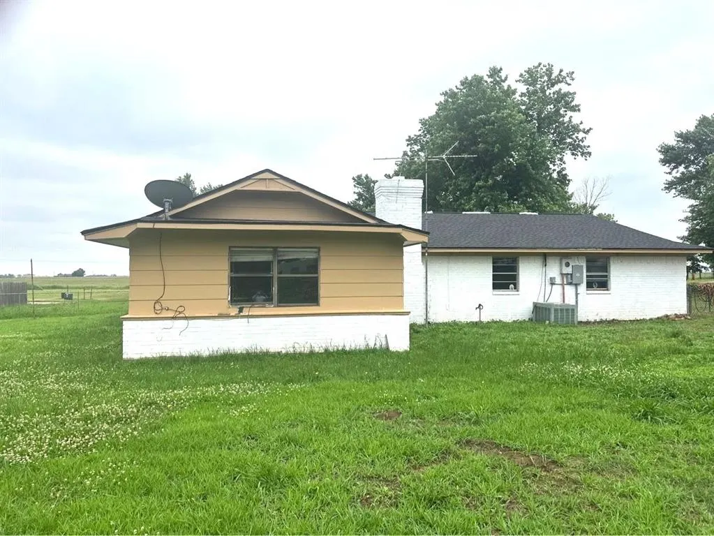 Photo 6 — 854 County Road 1315 Road, Chickasha, OK 73018