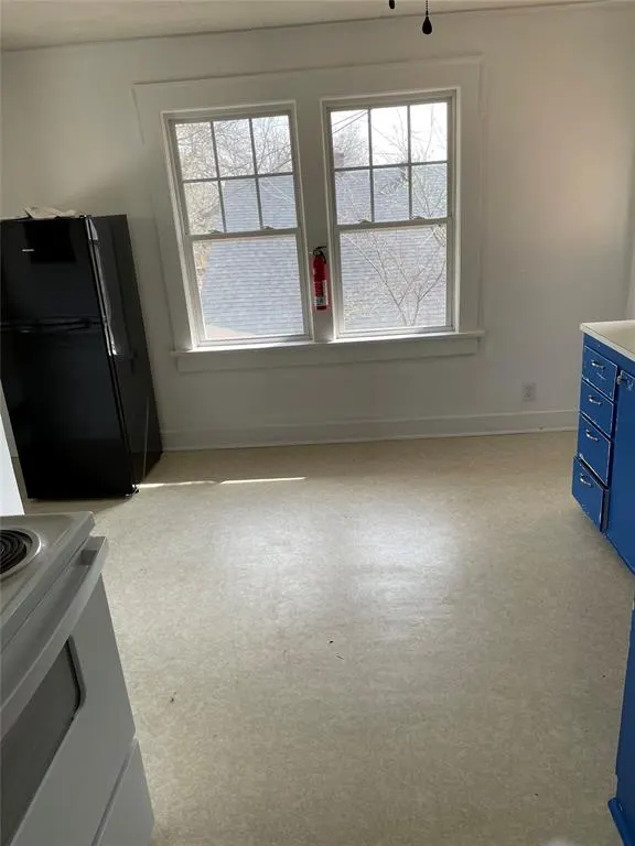 Photo 4 — 128 W Ridgewood Street, Shawnee, OK 74801