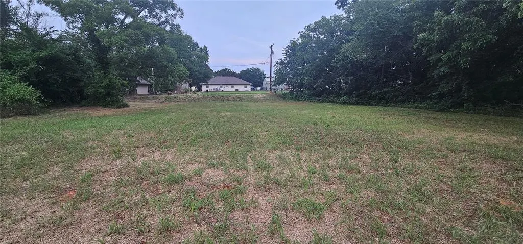 Photo 4 — 606 Elm Avenue, Wellston, OK 74881