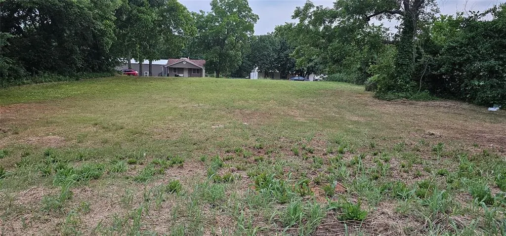 Photo 6 — 606 Elm Avenue, Wellston, OK 74881
