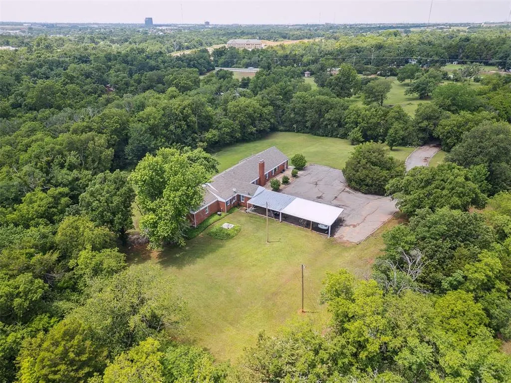 Photo 3 — 1500 E Wilshire Boulevard, Oklahoma City, OK 73111