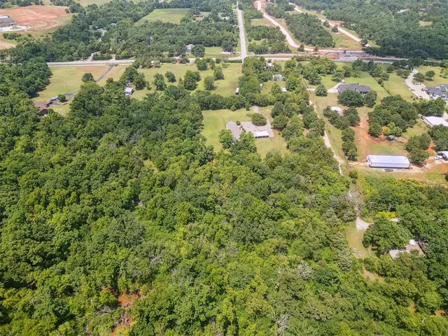 Photo 8 — 1500 E Wilshire Boulevard, Oklahoma City, OK 73111