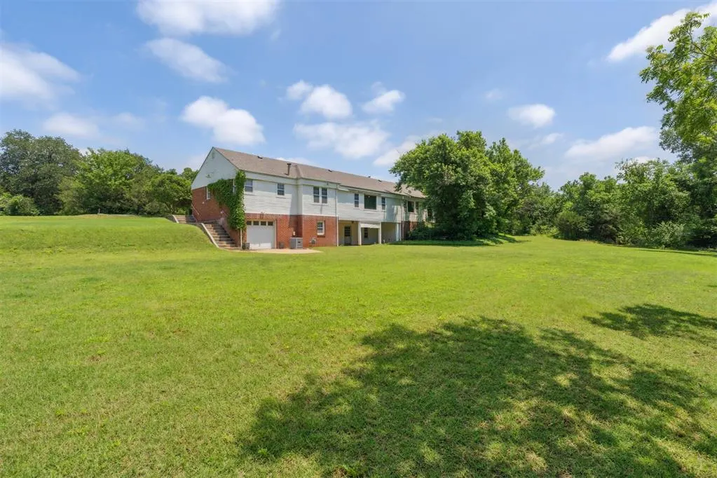 Photo 39 — 1500 E Wilshire Boulevard, Oklahoma City, OK 73111