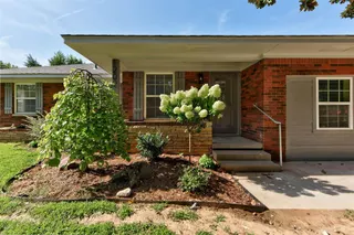 Sold home at 1202 Windsor Way