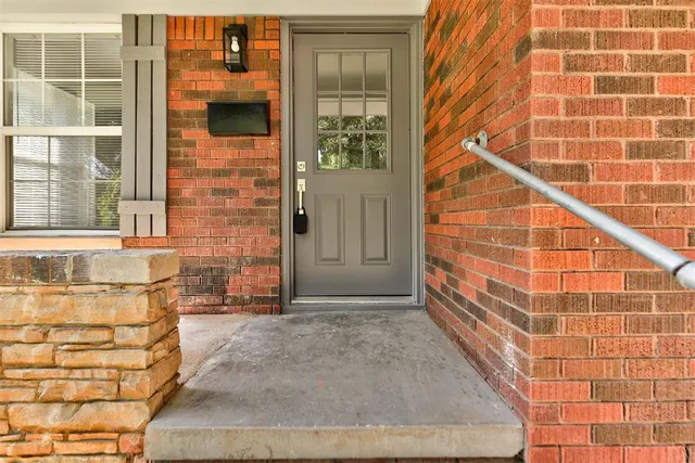 Photo 3 — 1202 Windsor Way, Norman, OK 73069