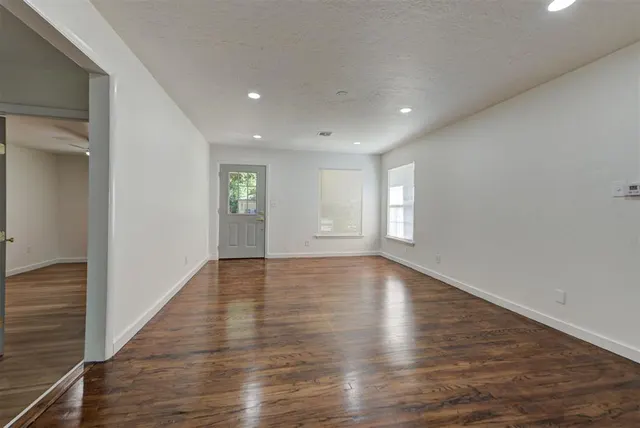 Photo 7 — 1202 Windsor Way, Norman, OK 73069
