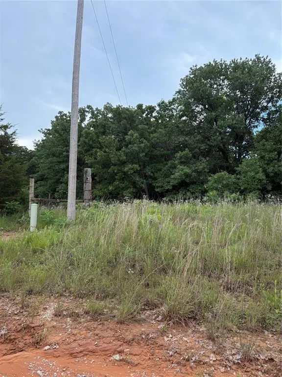 Photo 2 — 16200 Diamond Drive, Norman, OK 73026