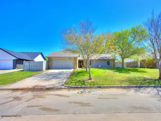 Sold home at 950 Buckwood Drive