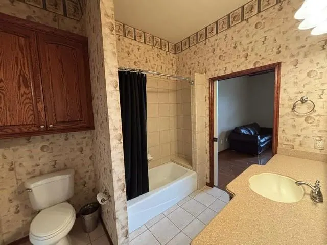 Photo 10 — 1608 Bentwater Drive, Kingfisher, OK 73750