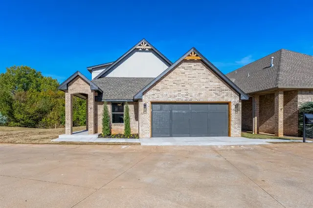 Photo 2 — 12440 Hidden Forest Boulevard, Oklahoma City, OK 73142