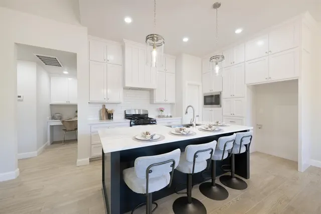 Photo 5 — 12440 Hidden Forest Boulevard, Oklahoma City, OK 73142