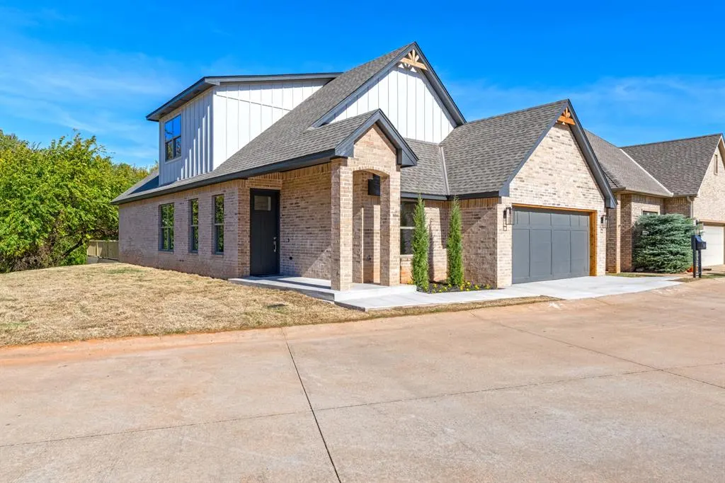Photo 6 — 12440 Hidden Forest Boulevard, Oklahoma City, OK 73142