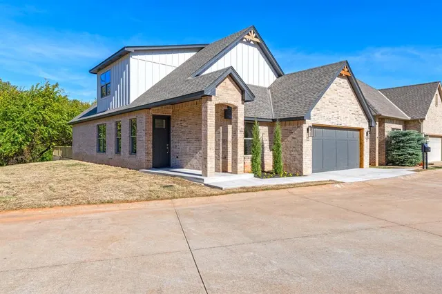Photo 6 — 12440 Hidden Forest Boulevard, Oklahoma City, OK 73142