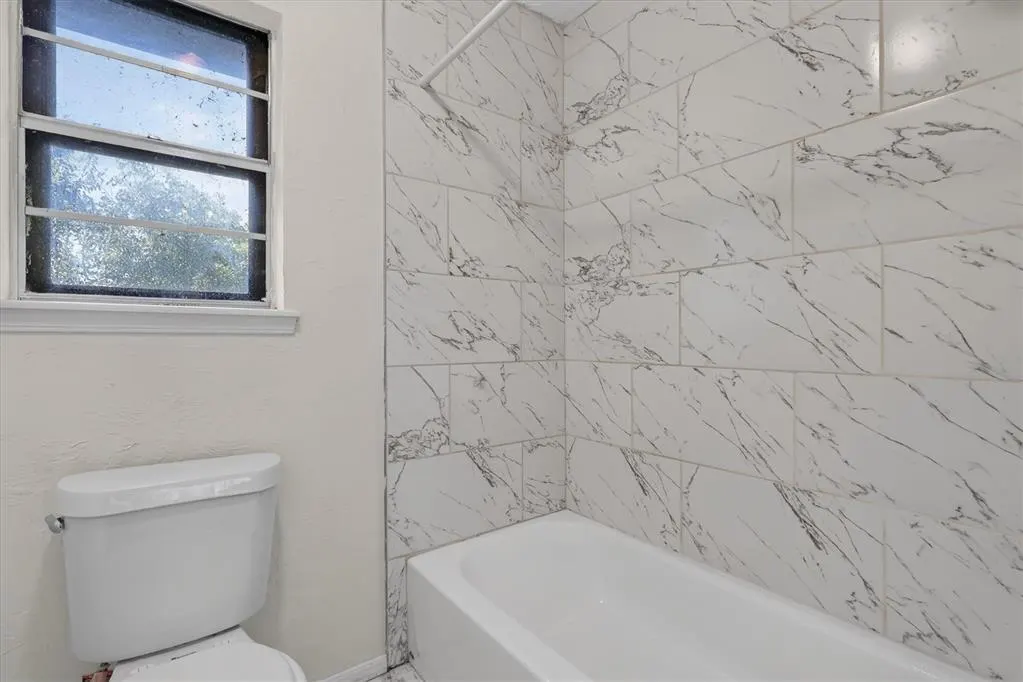 Photo 31 — 8105 NW 114th Street, Oklahoma City, OK 73162