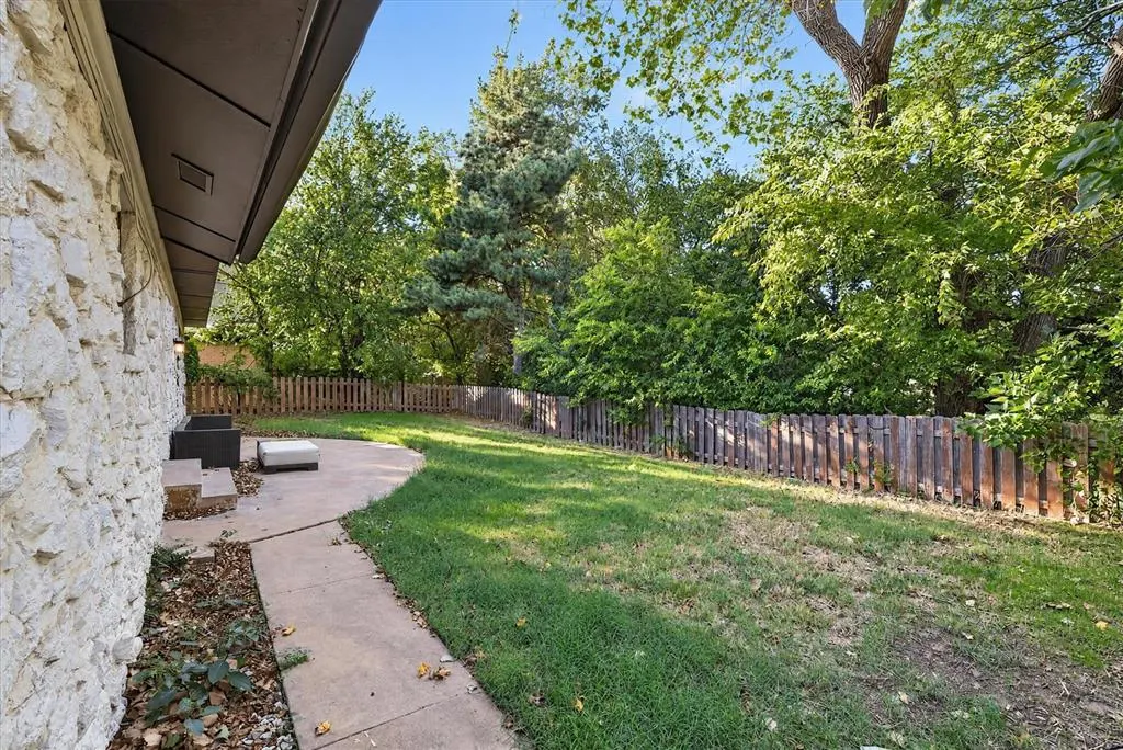 Photo 41 — 8105 NW 114th Street, Oklahoma City, OK 73162