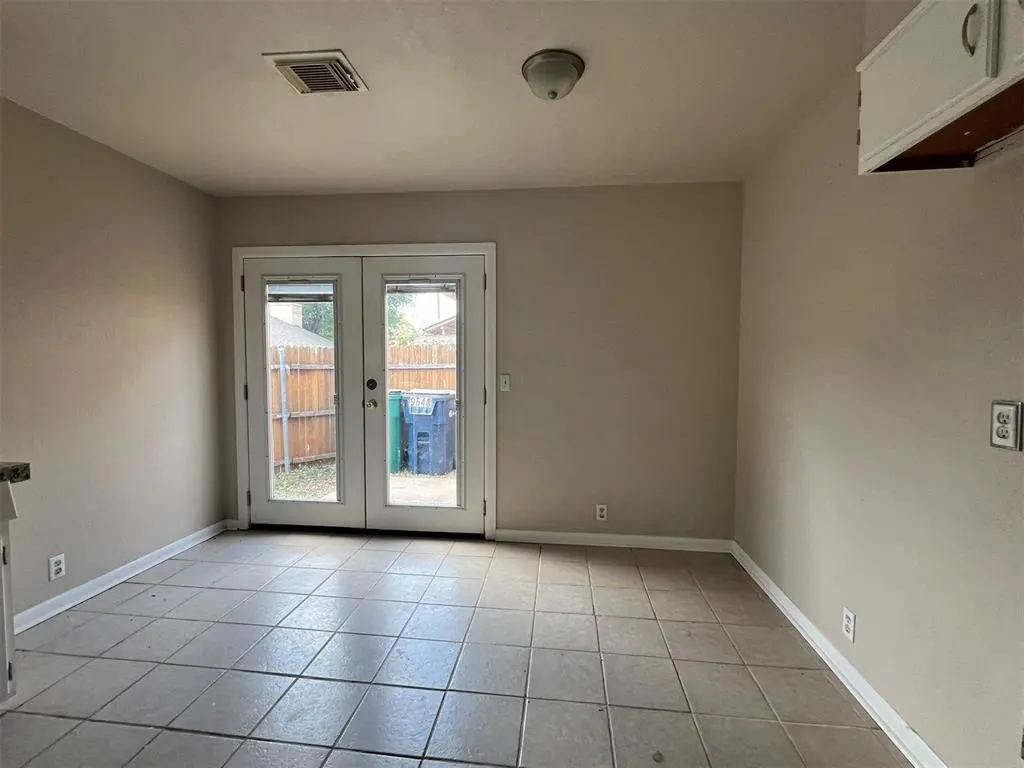 Photo 6 — 9648 Hefner Village Boulevard, Oklahoma City, OK 73162