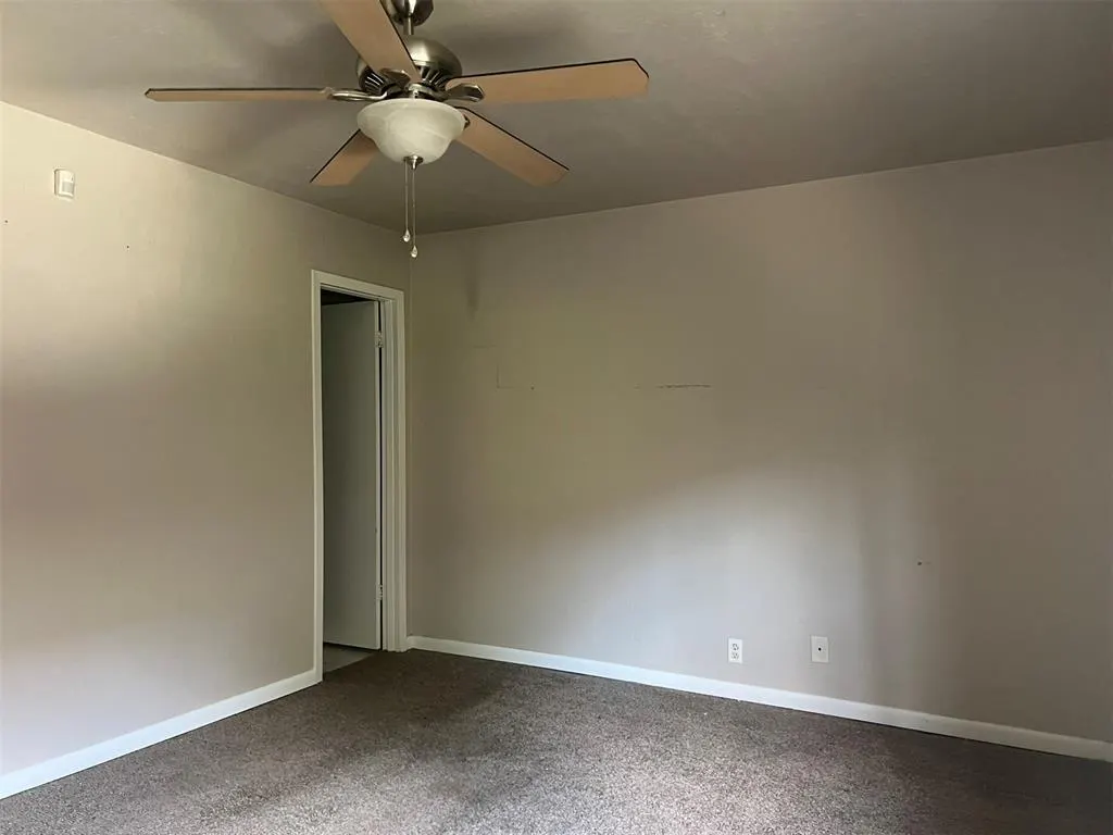 Photo 10 — 9648 Hefner Village Boulevard, Oklahoma City, OK 73162