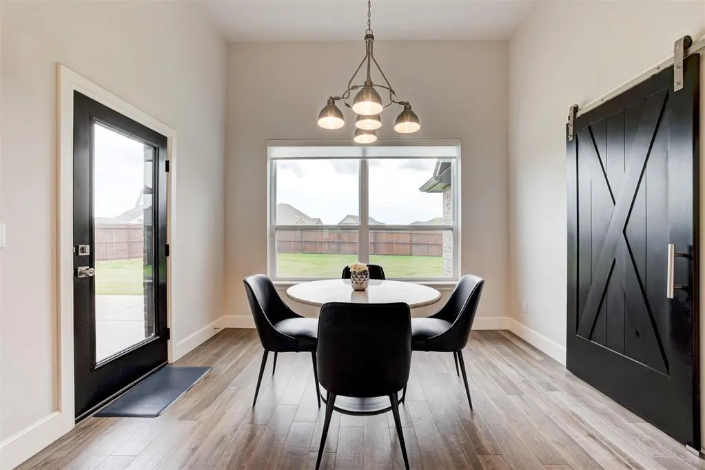 Photo 14 — 214 Alamosa Road, Norman, OK 73069