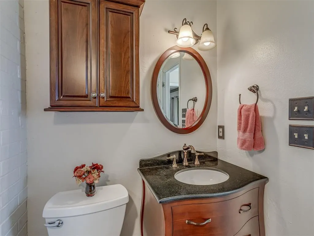 Photo 25 — 218 S 5th Avenue, Stroud, OK 74079