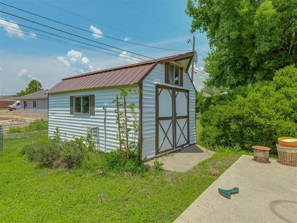 Photo 44 — 218 S 5th Avenue, Stroud, OK 74079
