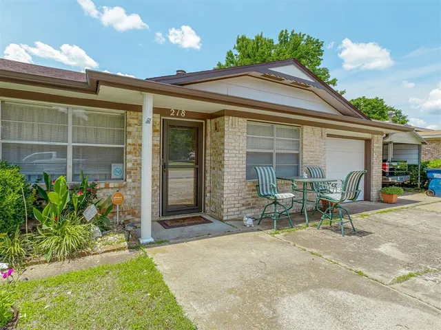 Photo 4 — 218 S 5th Avenue, Stroud, OK 74079