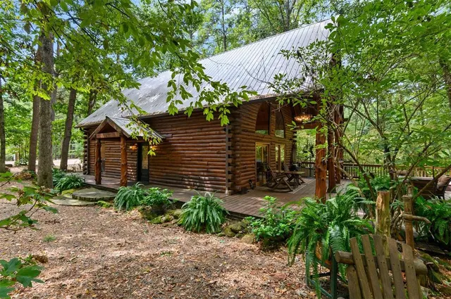Photo 2 — 185 Marlin Drive, Broken Bow, OK 74728