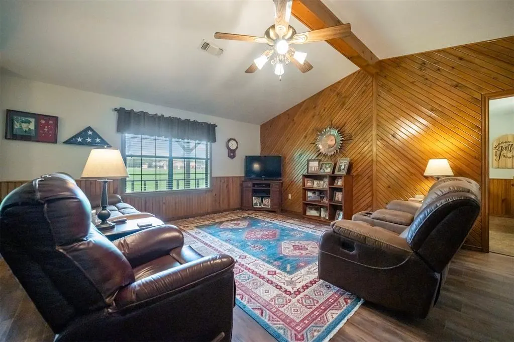 Photo 4 — 159 Sycamore View Lane, Broken Bow, OK 74728