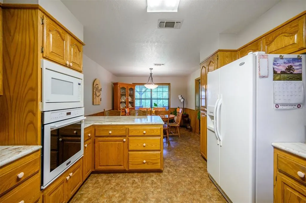 Photo 12 — 159 Sycamore View Lane, Broken Bow, OK 74728