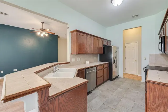 Photo 5 — 5600 Darla Drive, Oklahoma City, OK 73135