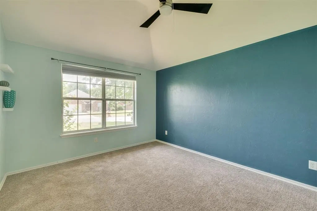 Photo 11 — 5600 Darla Drive, Oklahoma City, OK 73135