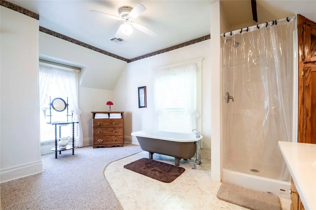 Photo 15 — 201 W 8th Street, Chandler, OK 74834