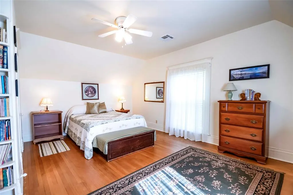 Photo 19 — 201 W 8th Street, Chandler, OK 74834