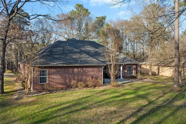 Photo 3 — 262 Shrouder Road, Broken Bow, OK 74728