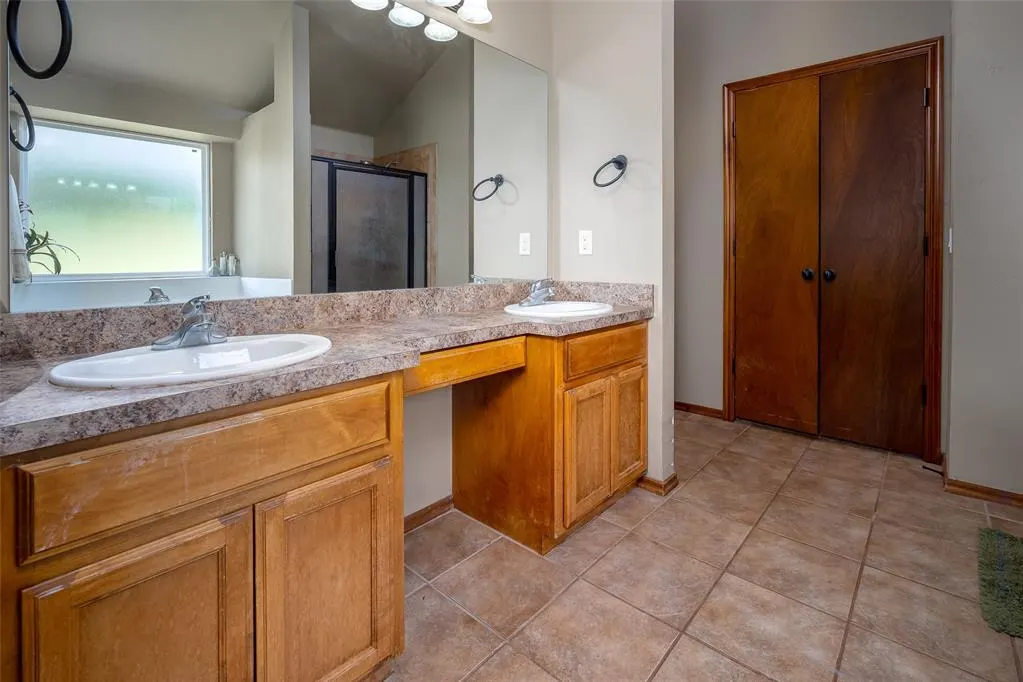 Photo 13 — 18860 Pecan Valley Road, Newalla, OK 74857