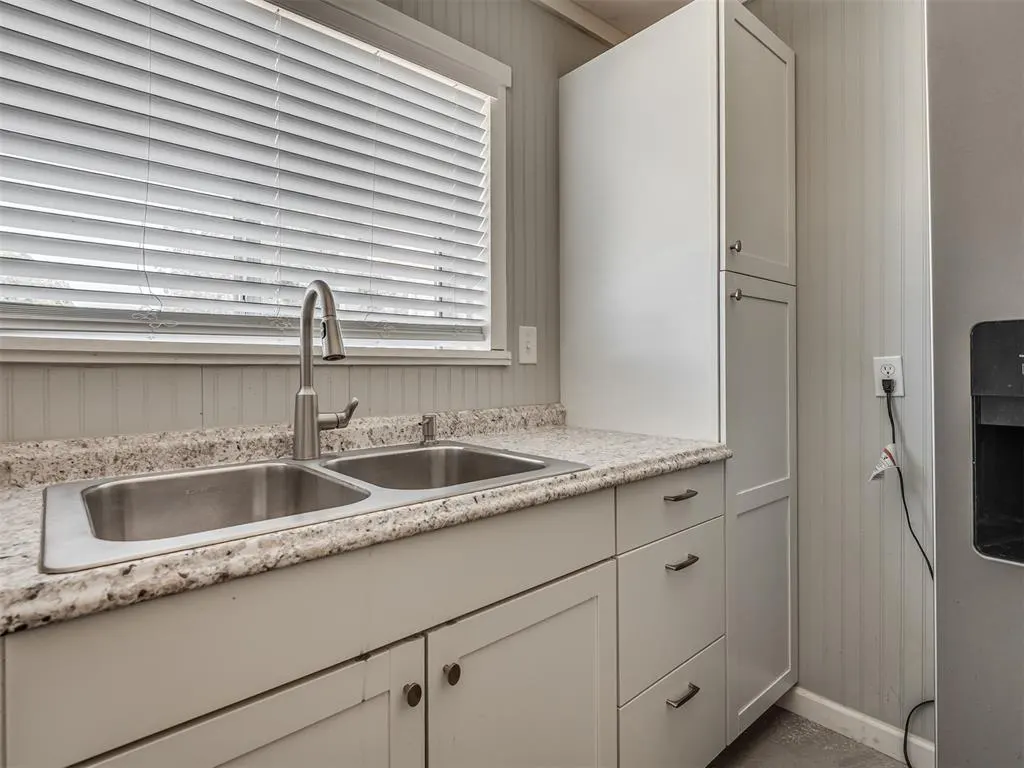 Photo 23 — 1414 Oxford Way, The Village, OK 73120