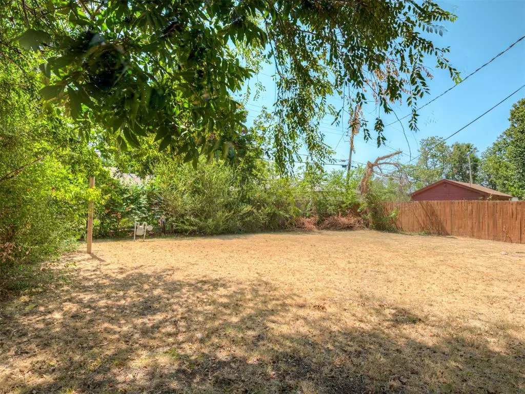 Photo 33 — 1414 Oxford Way, The Village, OK 73120