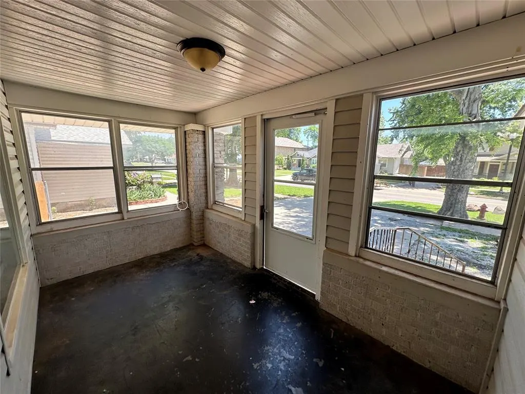 Photo 4 — 746 S Jenkins Avenue, Norman, OK 73069