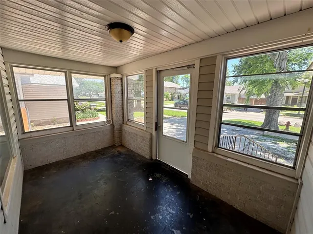 Photo 4 — 746 S Jenkins Avenue, Norman, OK 73069