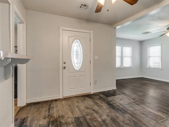 Photo 5 — 3132 NW 28th Street, Oklahoma City, OK 73107