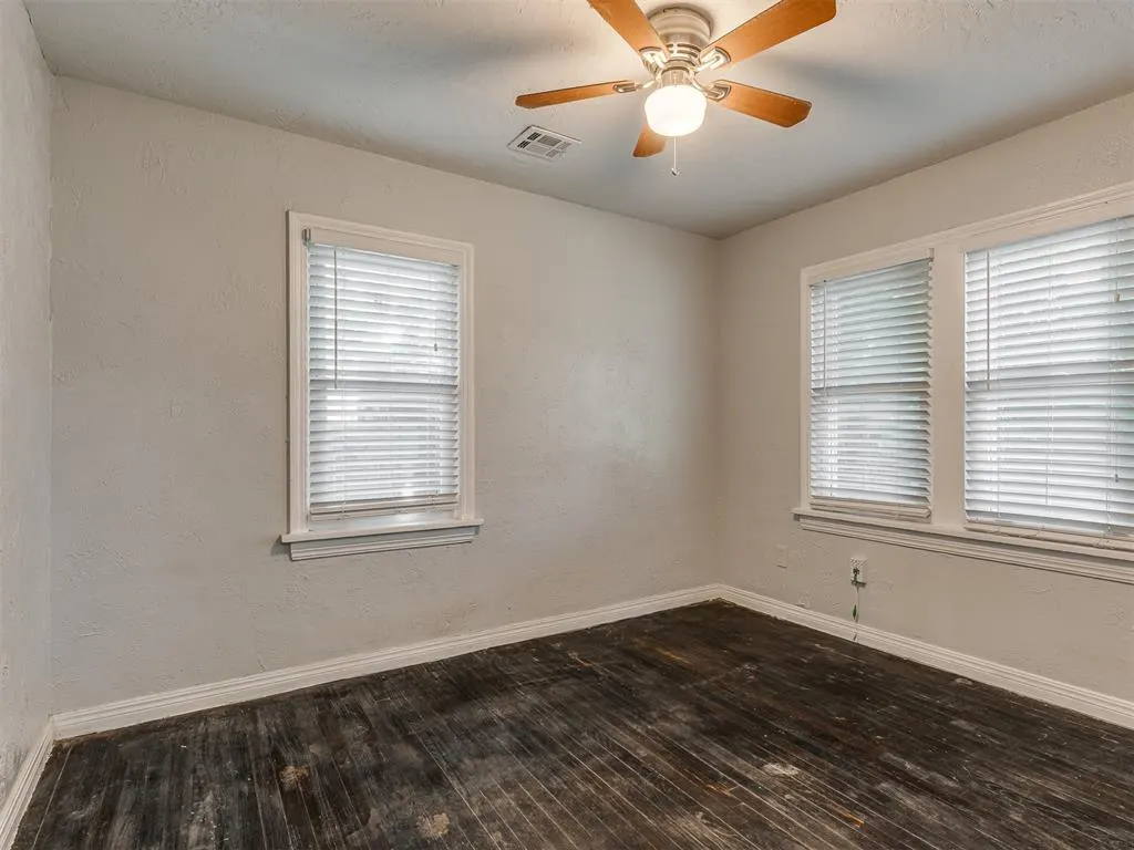 Photo 12 — 3132 NW 28th Street, Oklahoma City, OK 73107