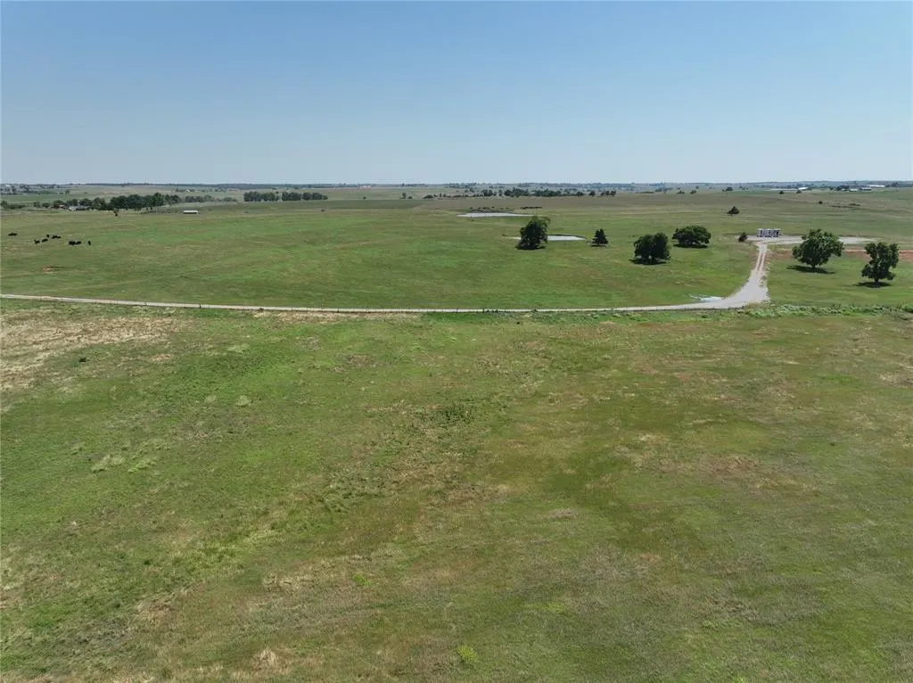 Photo 10 — 1 County Street 2770, Verden, OK 73092