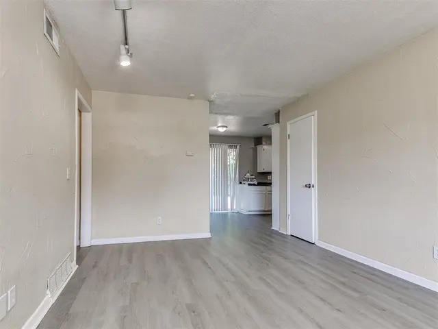 Photo 5 — 6217 S Drexel Avenue, Oklahoma City, OK 73159