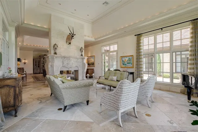 Photo 8 — 4901 Wisteria Drive, Oklahoma City, OK 73142