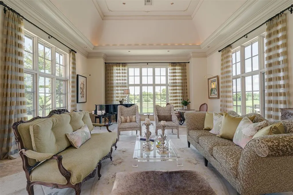 Photo 10 — 4901 Wisteria Drive, Oklahoma City, OK 73142