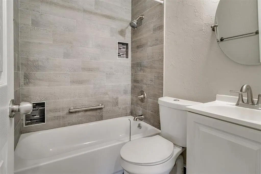 Photo 14 — 616 Procter Place, Midwest City, OK 73110