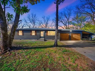 Sold home at 309 E Memorial Street